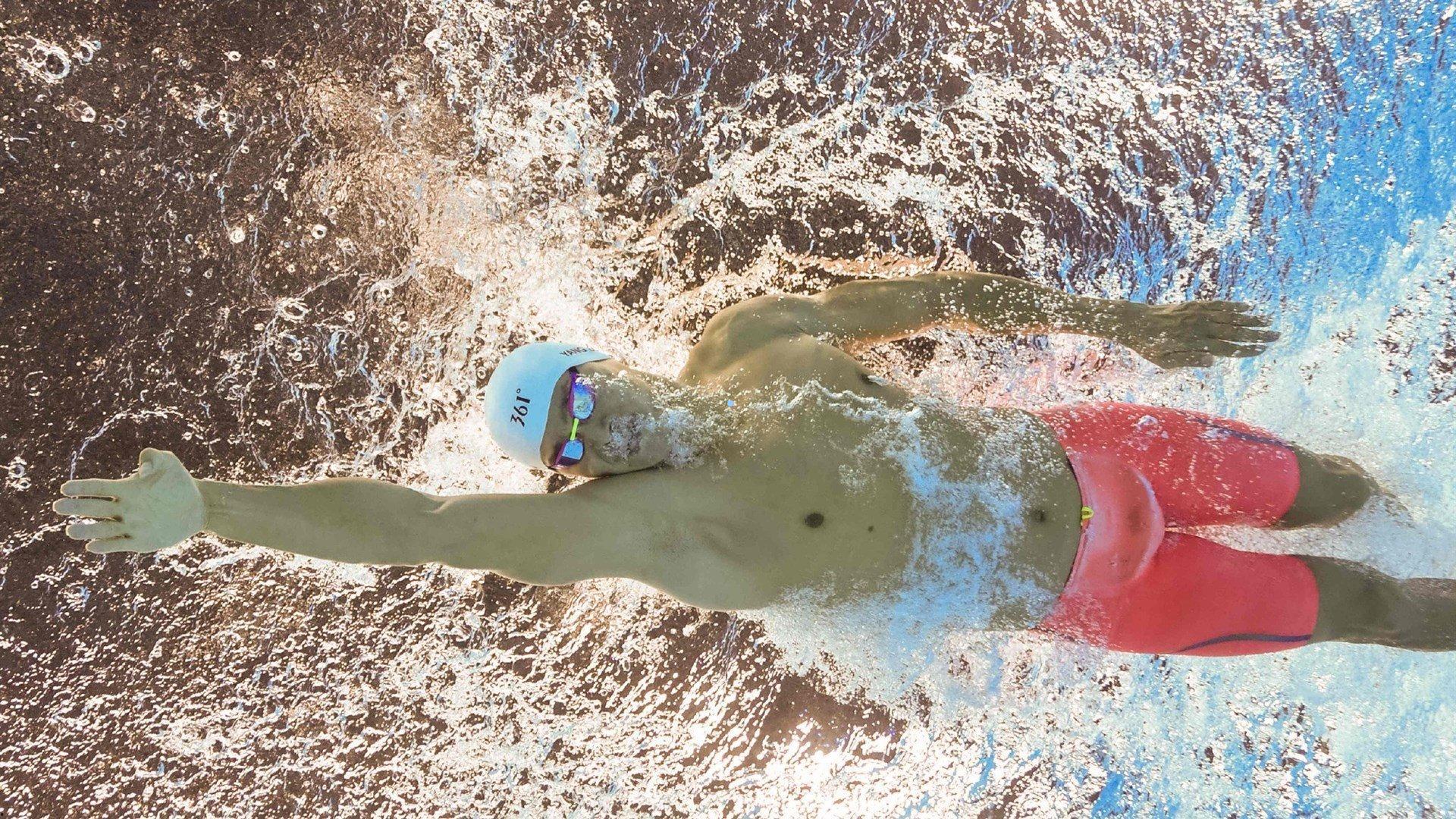 德罗西赞誉国际米兰表现卓越,直言社交媒体评论宛若毒药应远离